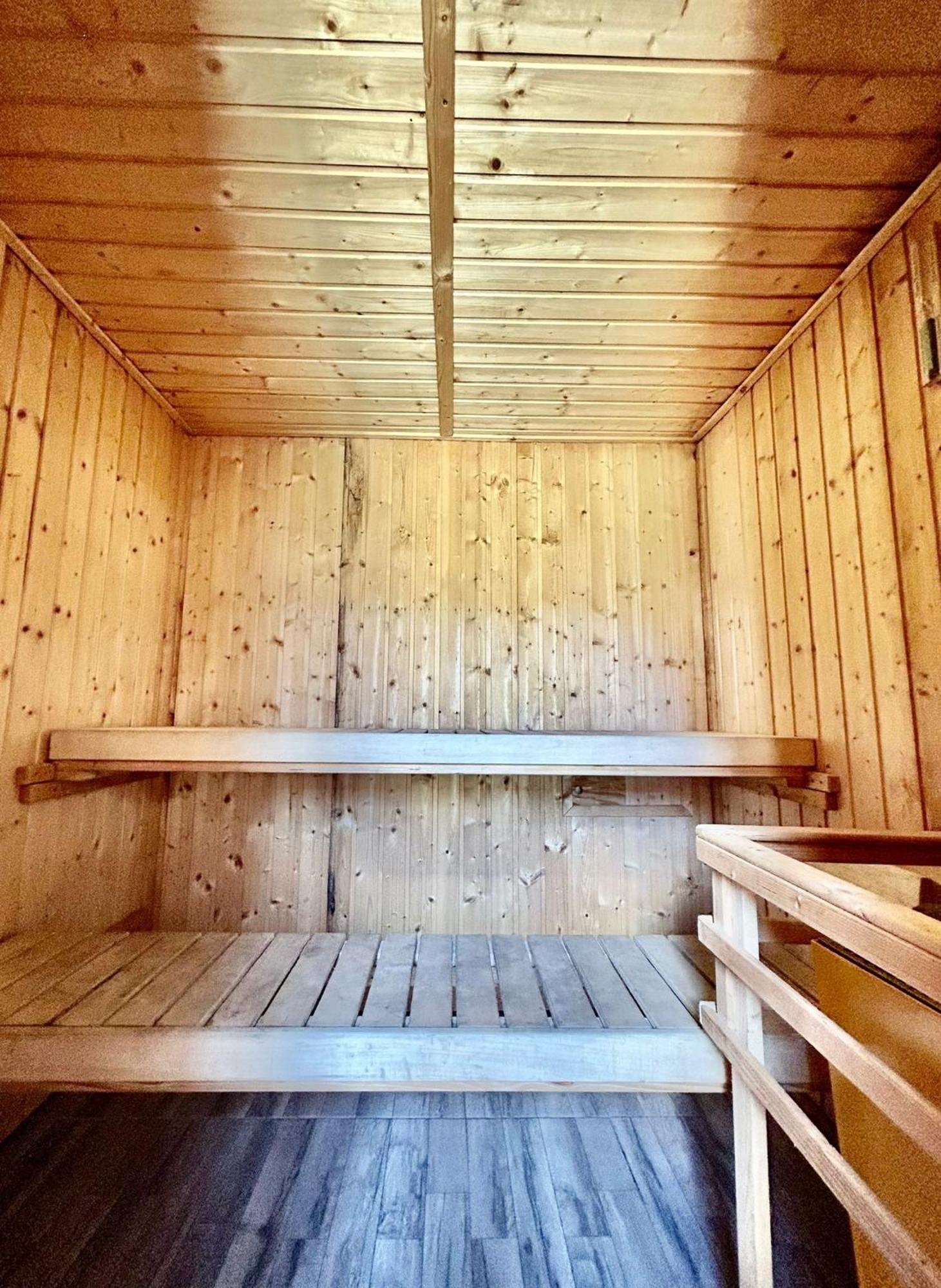Hotel Casa Popa'S Cîrţişoara Esterno foto