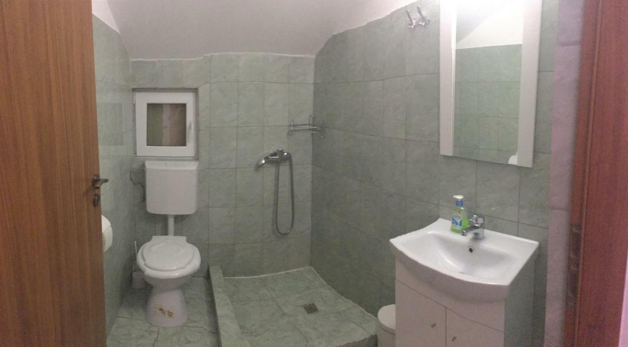 Hotel Casa Popa'S Cîrţişoara Esterno foto